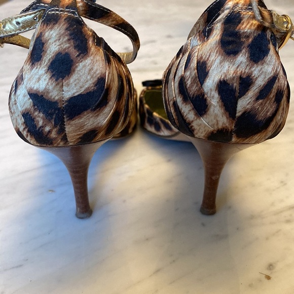 😍GUESS| Leopard kitten heels with ankle strap - Picture 4 of 5